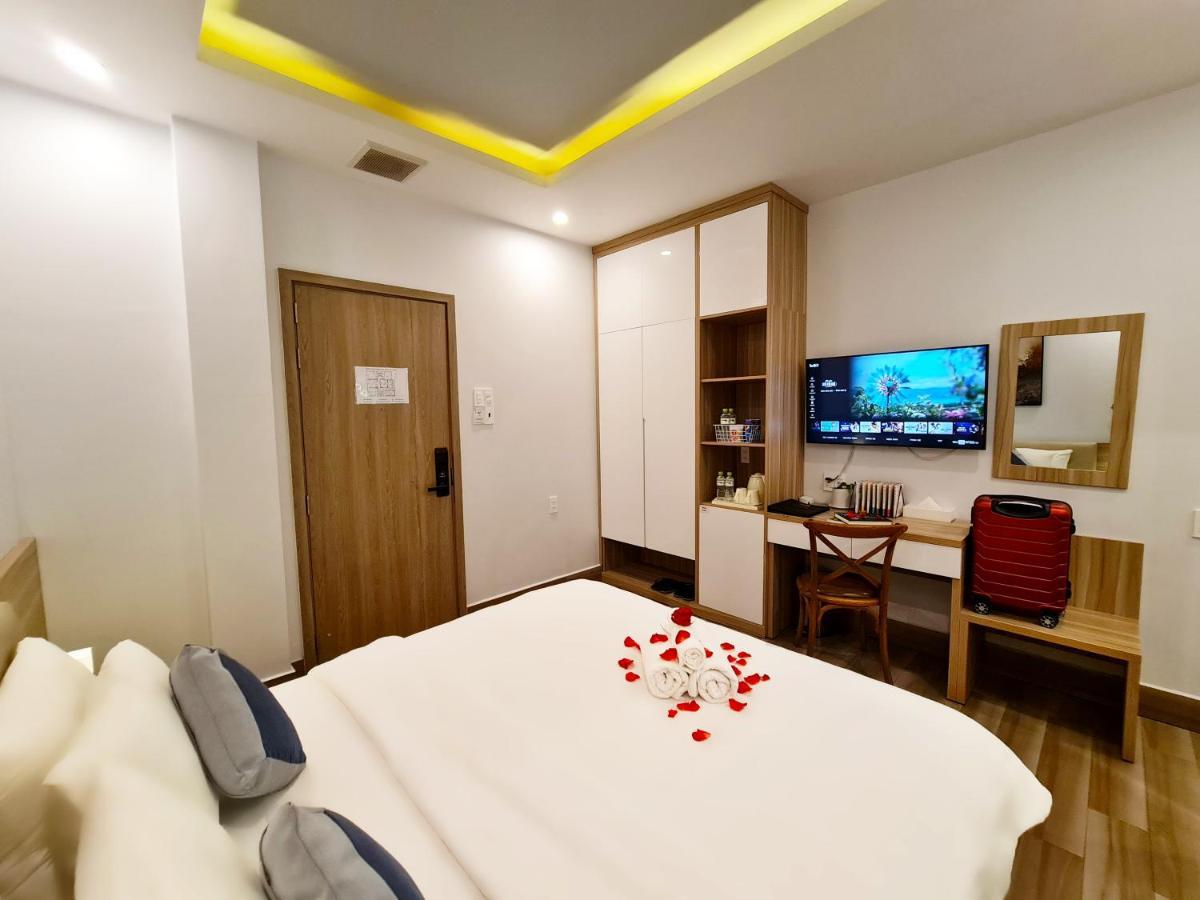 Dong Hai Hotel _ Rạch Giá Kültér fotó